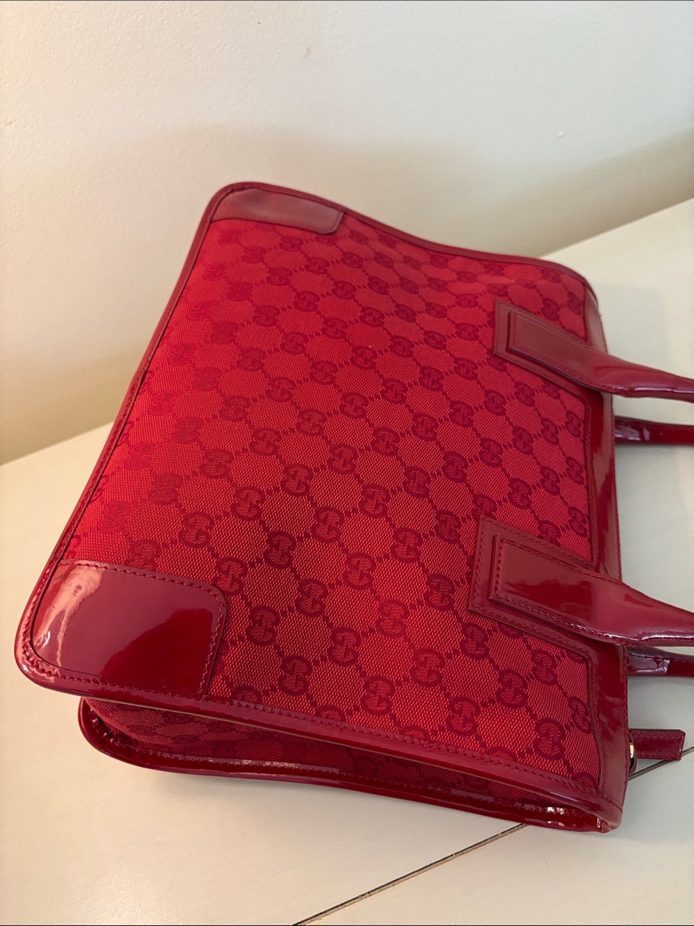 GUCCI VINTAGE RED CANVAS HANDBAG - Picture 11 of 13